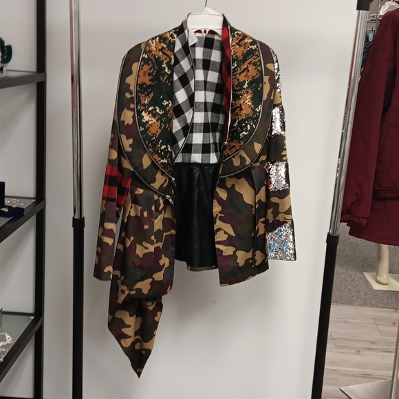 Camouflage jacket - Picture 2 of 2